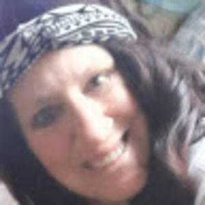 Meet your Posher, Debra